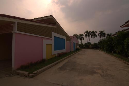 The Palm Resort Kampeang Saen. in Kamphaeng Saen