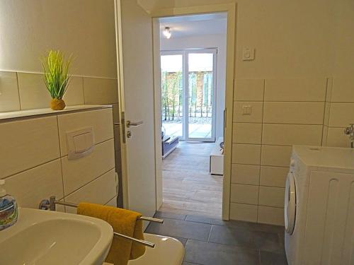 Appartement Fienchen 1 SZ Terrasse by Unsere Urlaubszeit - image 3