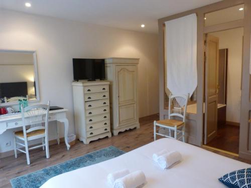 Deluxe Double Room with Bath