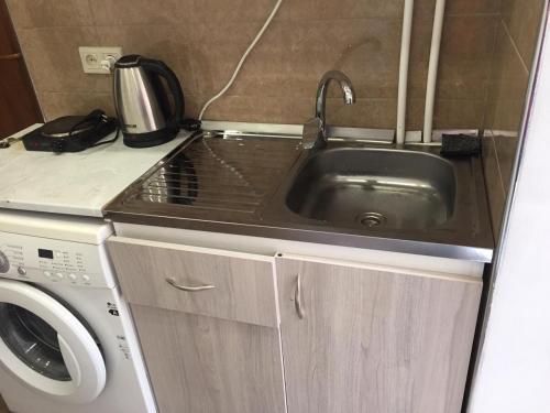 Studio apartment near republic Square - main image