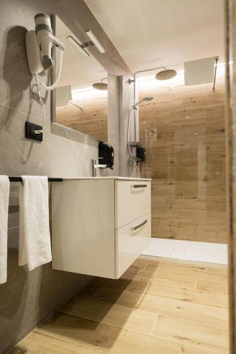 YUGOGO TRENTO CENTRO - image 12