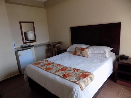  Double Room image 1