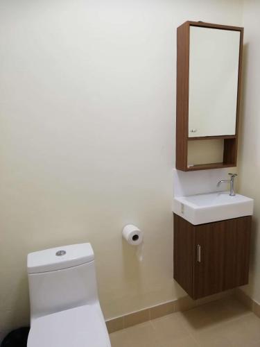Dania – Bang Lamung, DC