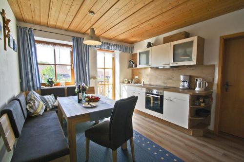 Apartment with Garden View