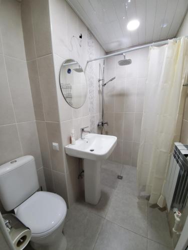Central Guesthouse Gyumri - image 8