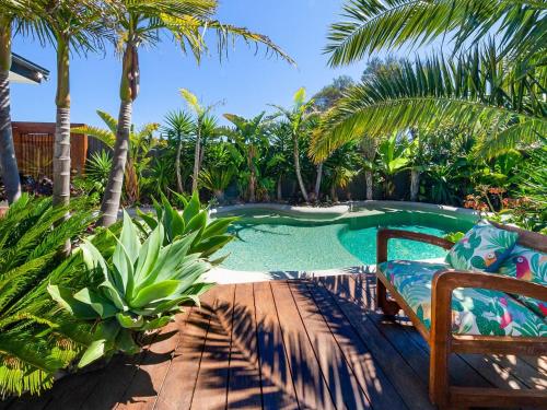 Como Palm Retreat