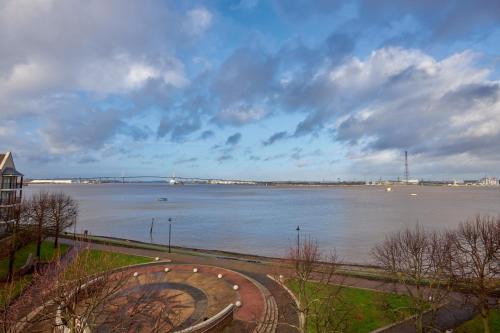 The Resort Apartment, West Thurrock, Essex