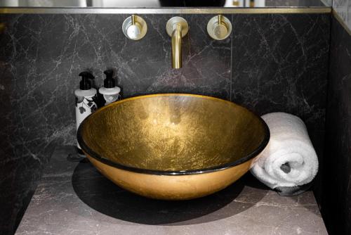 South Kensington by CAPITAL