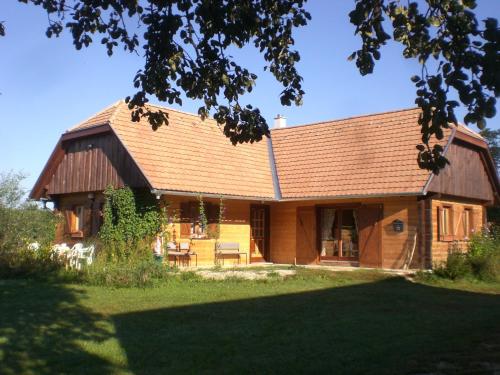 Naturpark Ferienhaus in Szalafo