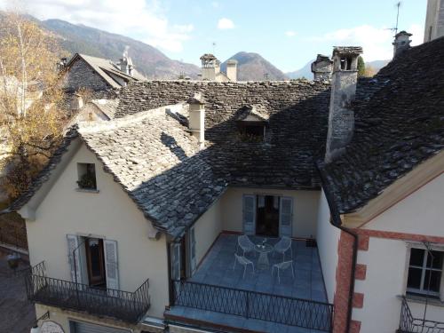 サンタ・マリア・マッジョーレ La Ghirba 4つ星 シングルルーム ロビー