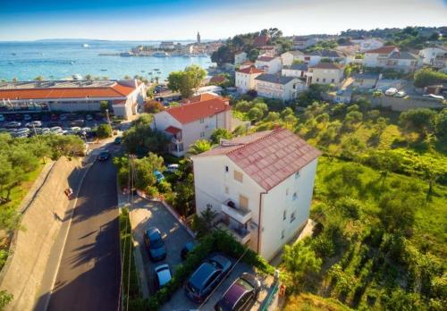 Apartments Padovan Banjol