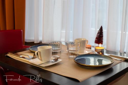 特拉斯酒店 (Hotel La Terrasse) in 德潘訥