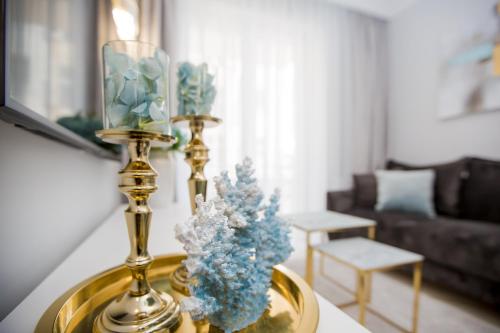 Hamptons Apartment