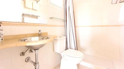 Apartment with 3 bedrooms in Los Alcazares with shared pool furnished terrace and WiFi 500 m from the beach - image 4