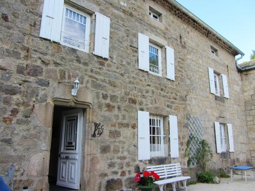 Maison de 4 chambres avec jardin amenage et wifi a Saint Andre en Vivarais