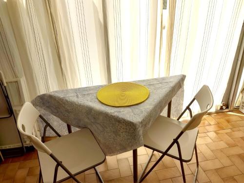 Studio in Gruissan with wonderful city view shared pool and terrace 300 m from the beach - main image