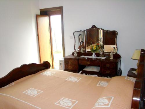  3 bedrooms house with garden and wifi at Baiao 5 km away from the beach in Baião