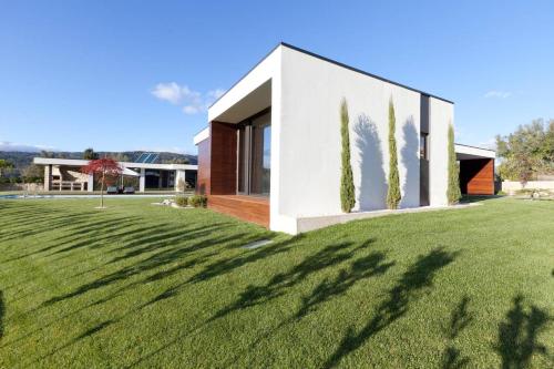 Villa with 4 bedrooms in Vieira do Minho with private pool enclosed garden and WiFi - image 5