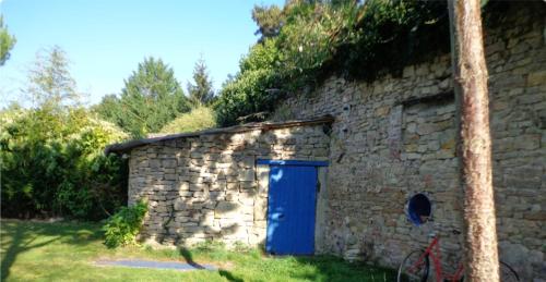 Maison de 3 chambres avec jardin clos et wifi a Montlucon