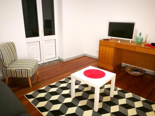  2 bedrooms appartement with city view balcony and wifi at Funchal 6 km away from the beach in Funchal