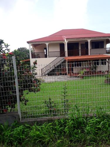 Appartement d'une chambre avec jardin clos a Le moule