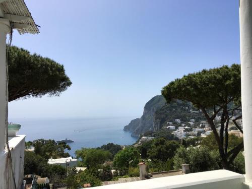 Apartment with 3 bedrooms in Pagani with wonderful city view balcony and WiFi 25 km from the beach - image 12
