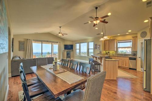 Murphys Retreat with Canyon Views and Game Room - image 6