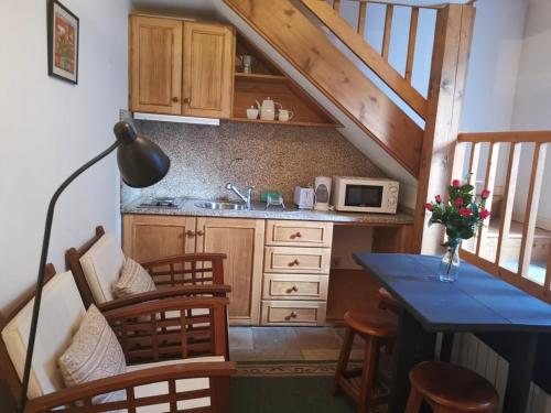  Apartment with one bedroom in Valpedre with shared pool and terrace in Valpedre