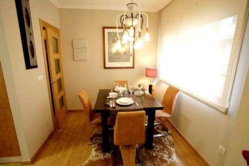 2 bedrooms appartement with enclosed garden and wifi at Pontevedra 5 km away from the beach