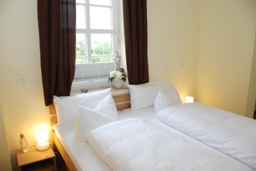 Landhotel Altes Pfarrhaus - main image