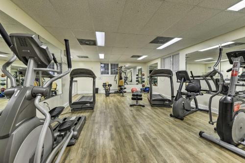 Anderson Creek Club Condo with Community Amenities! - image 4