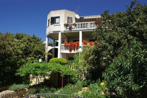 Apartment in Mandre 