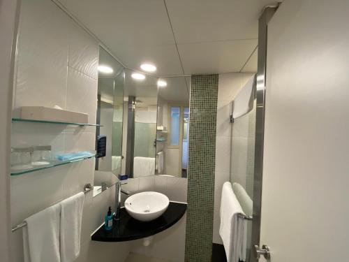 Holiday Inn Express Causeway Bay Hong Kong