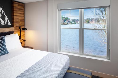 voco Saranac Lake NY - Waterfront by IHG