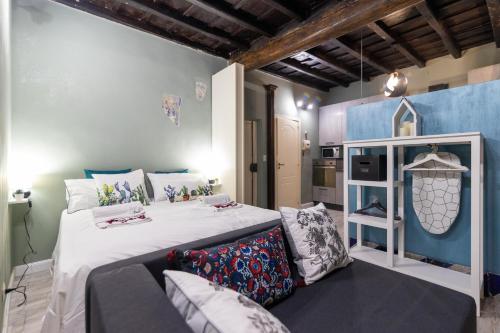 RomeatHome Deluxe suite Campo dei Fiori, Рим (фото 6)