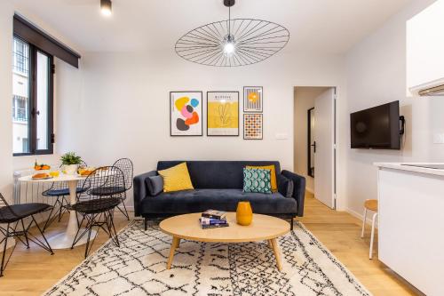 Charming apartment - 2BR-6P - Grands Boulevards, Paříž