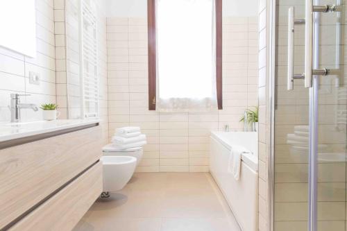 CA GRIMANI Double Apartment: private terrace and stunning view, Benátky (fotografie 10)