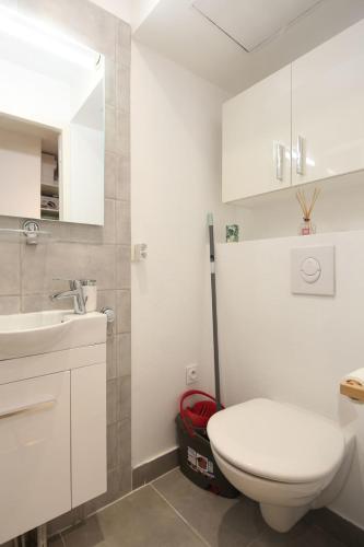 Charming studio CENTRE-VILLE de LYON - image 4