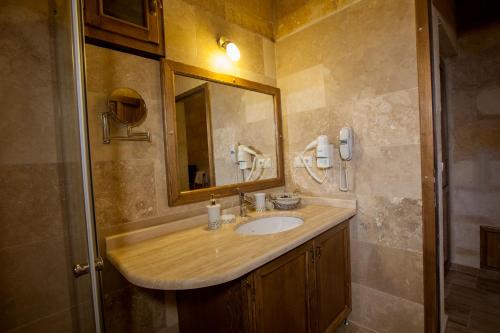 Magic Cave House - image 12