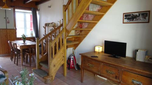 Les Farfadets-Forêt de Brocéliande gîte à louer Tréhorenteuc