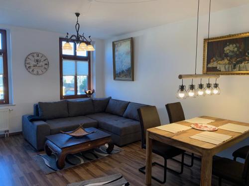 Route66 10.2km von Claußnitz entfernt