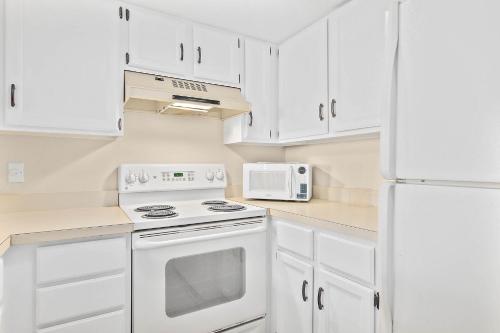 Unit 8214 - Ocean & Racquet Club - image 6