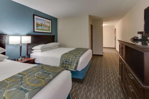 Best Western Plus Indianapolis North at Pyramids