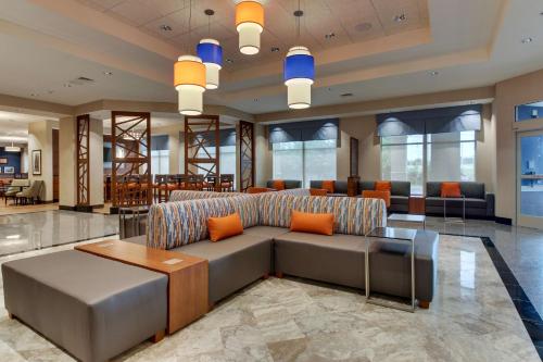 Drury Inn & Suites Knoxville West