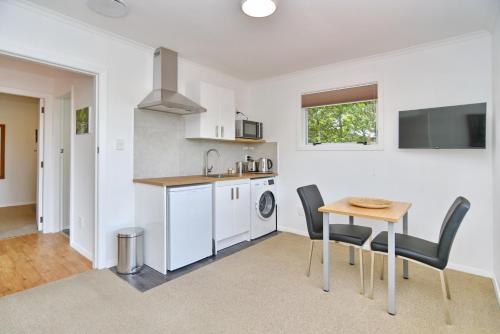 Facilities, Bevington Studio - Christchurch Holiday Homes in Ilam
