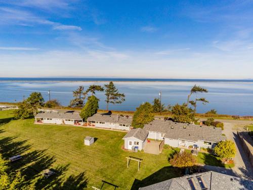 Dungeness Bay Cottages - image 4