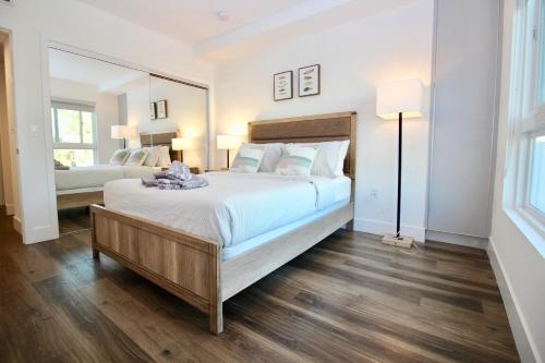 Los Angeles Premium City Suites with Free Parking