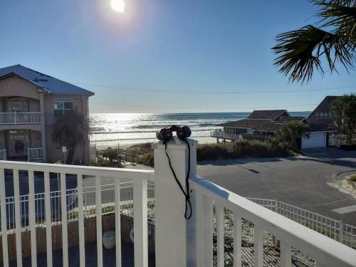Gone Gulf'N - Incredible Beach Home with Private Pool - New on the Market! - image 8
