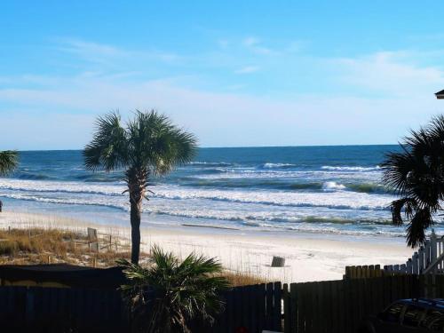 Gone Gulf'N - Incredible Beach Home with Private Pool - New on the Market! - image 6