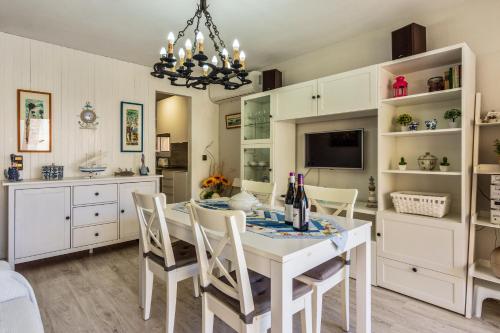  One bedroom appartement at Cambrils 75 m away from the beach with city view furnished terrace and wifi in 43850 Cambrils